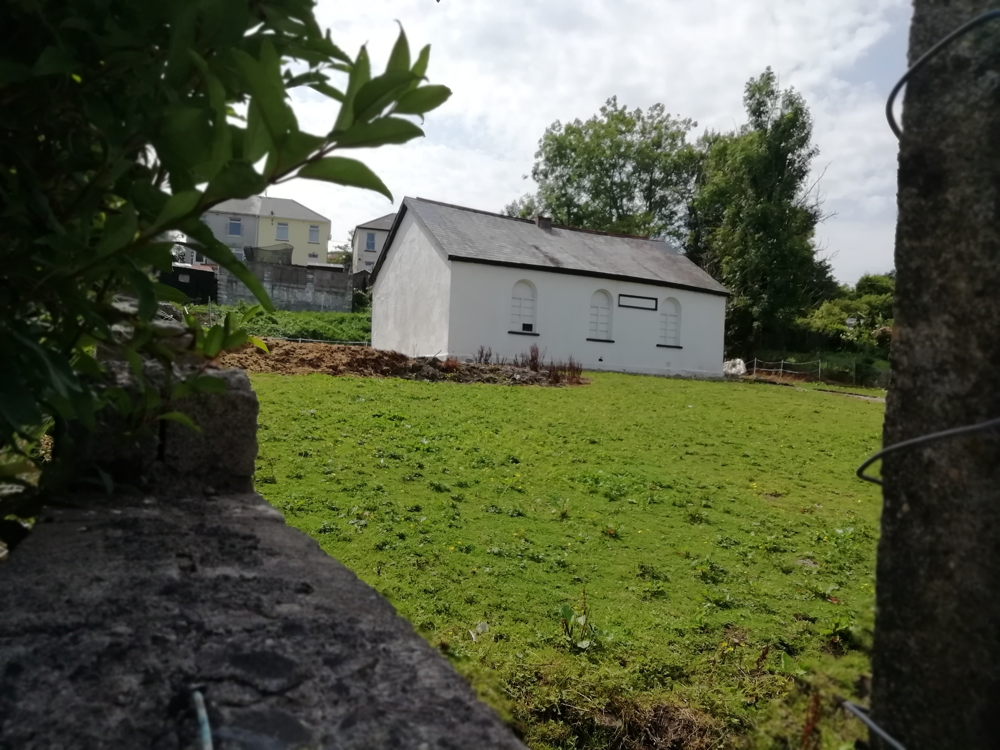 The old Noddfa Chapel, Dyffryn Cellwen, viewed from the side