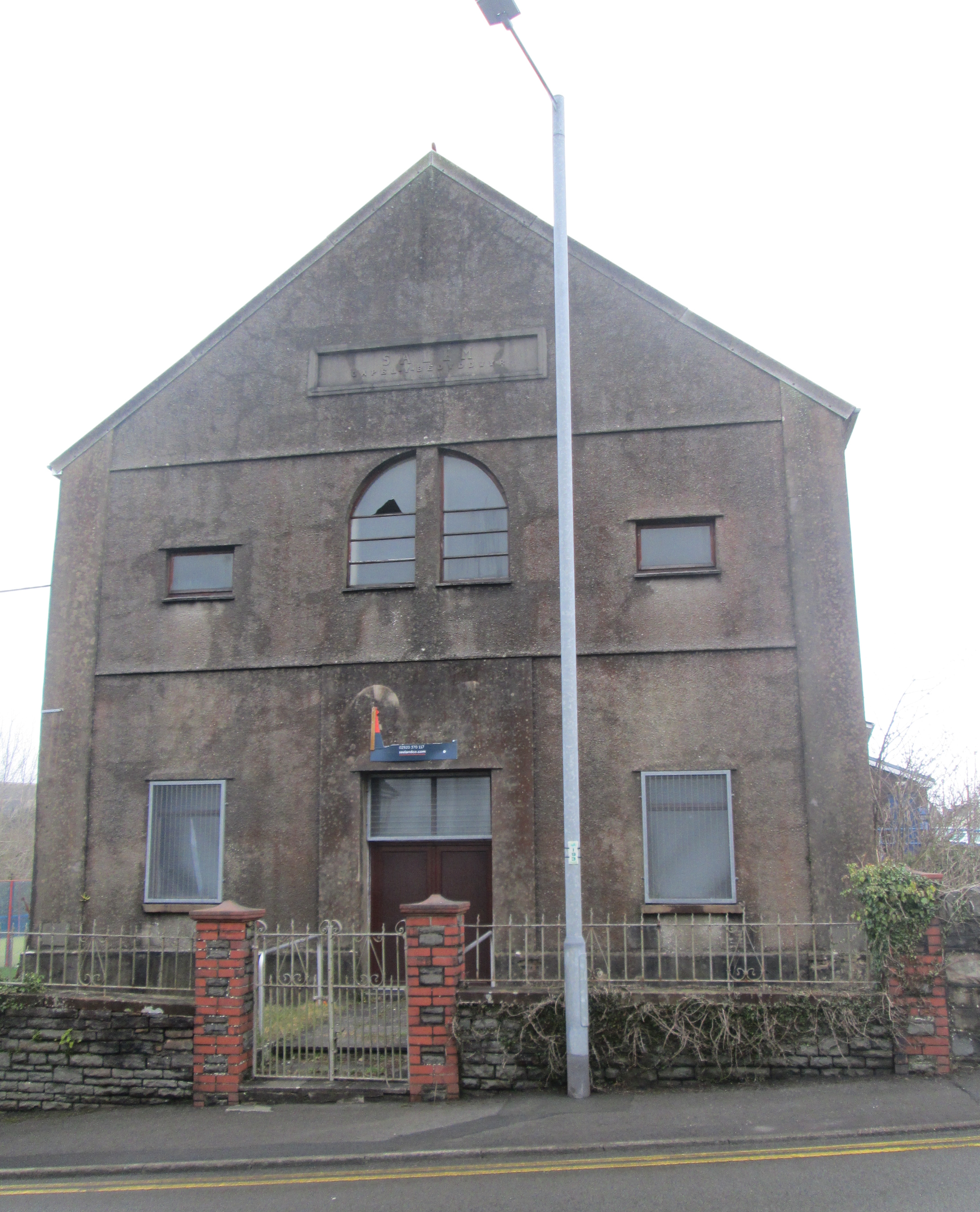 Front view of Salem, Seven Sisters